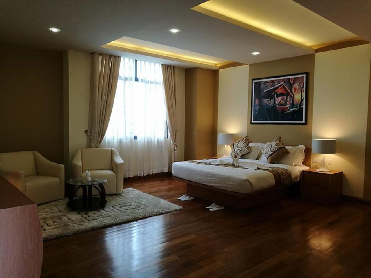 Vegas Hotel - Nay Pyi Taw Naypyidaw Экстерьер фото