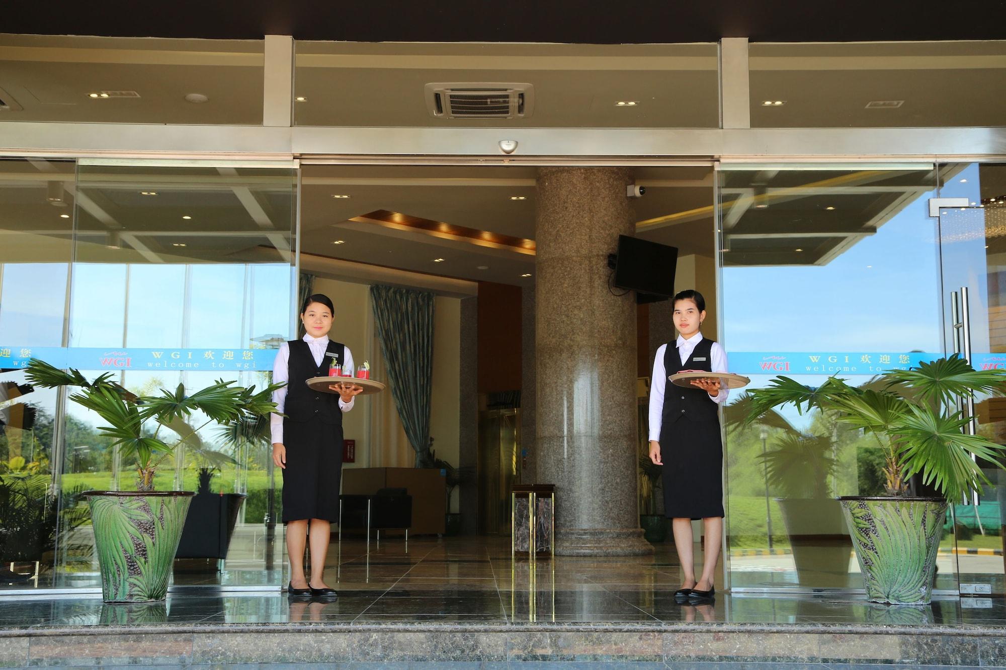 Vegas Hotel - Nay Pyi Taw Naypyidaw Экстерьер фото